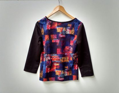 Multi color top